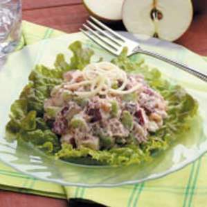 Waldorf tunfisk salat / raske oppskrifter
