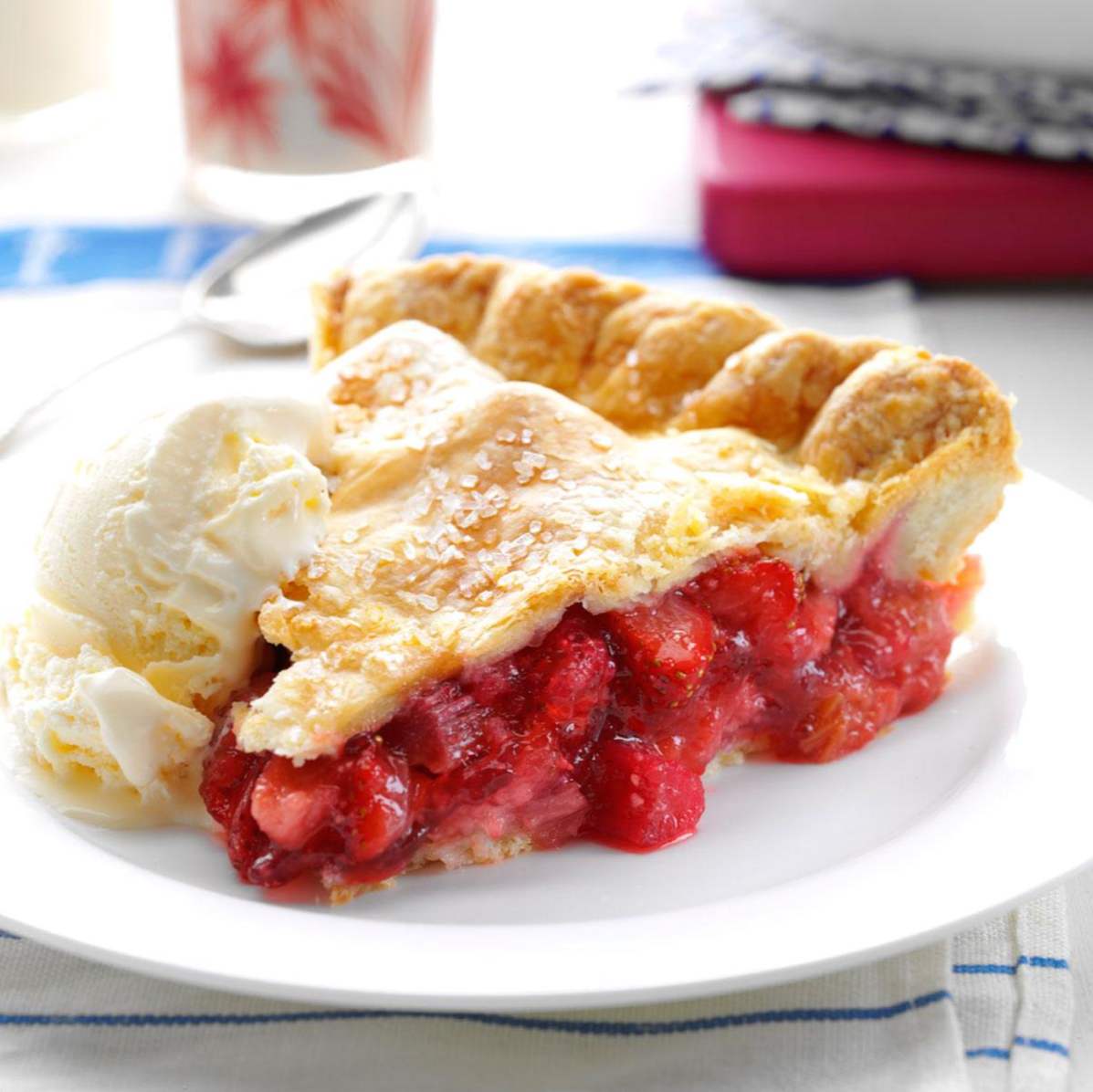 Vinnende Rabarbra-Strawberry Pie / Sommeren picnic inkluderer mem arbeidstid